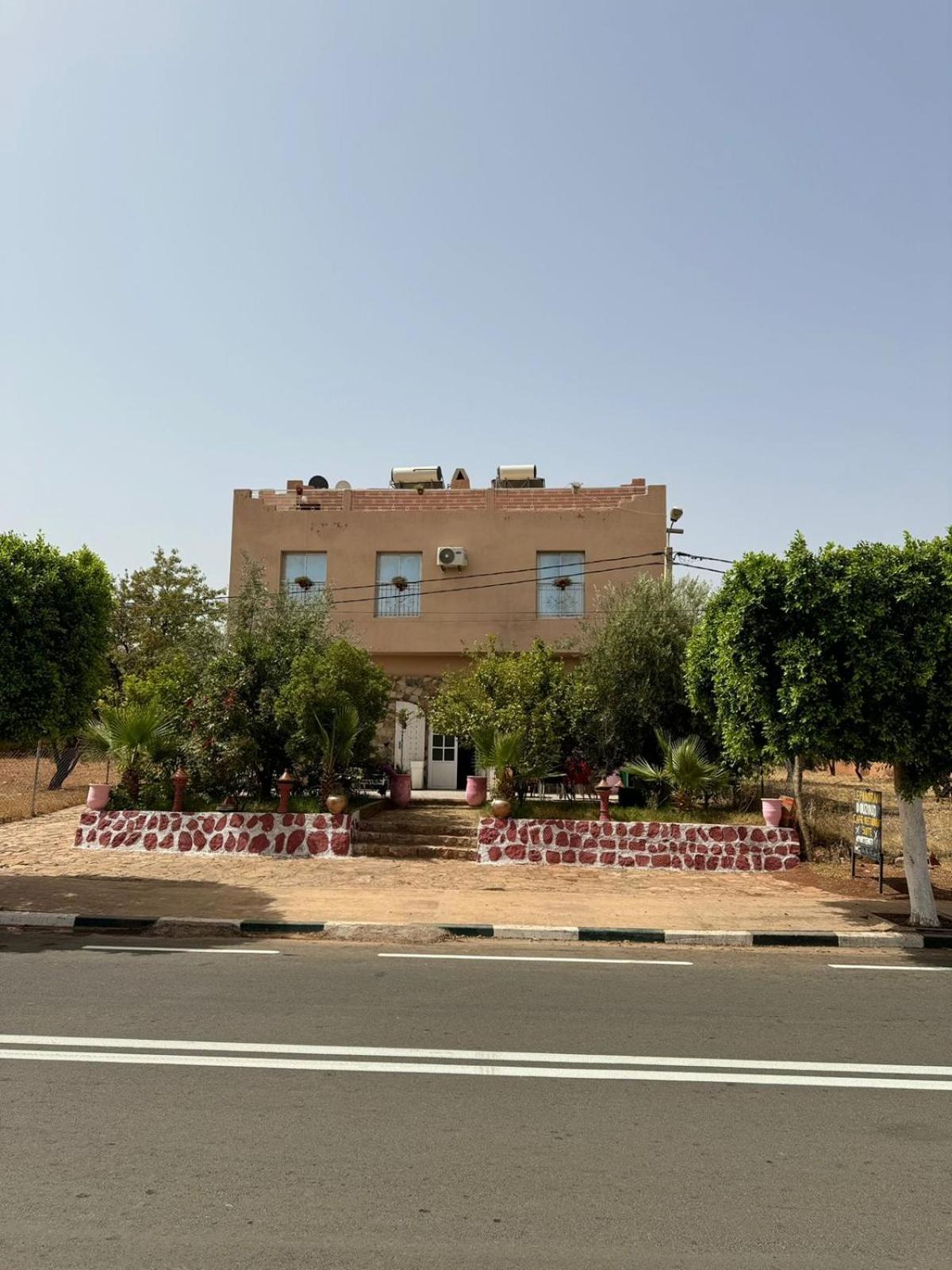 Отель Ouzoud Le Panorama Экстерьер фото